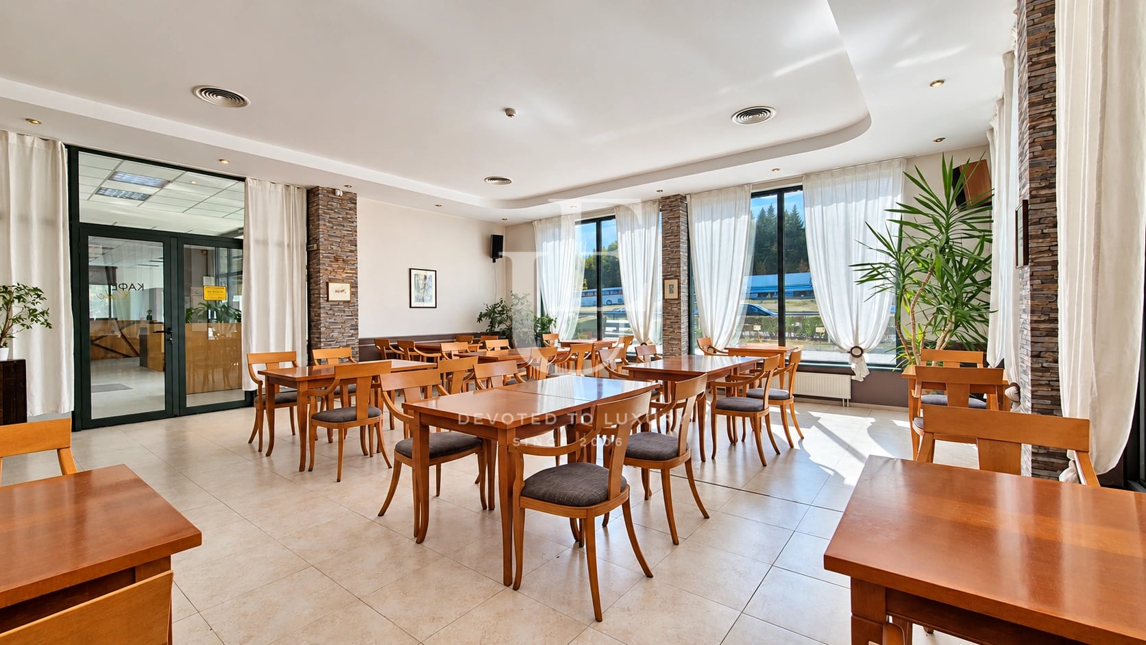 Restaurant with a Fully Equipped Kitchen for Rent on Sofia Ring Road