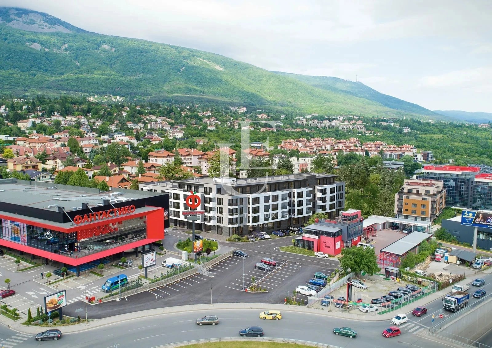 Bright office in Dragalevtsi with a beautiful view of Vitosha Mountain