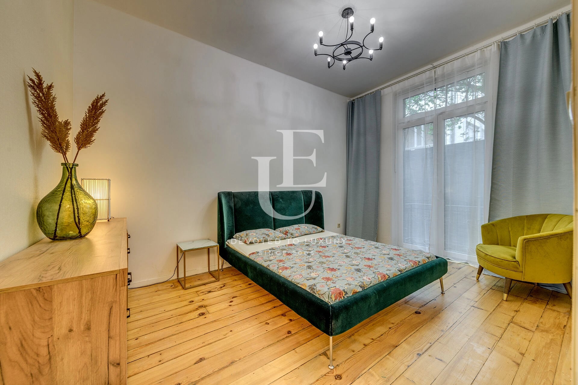 Тристаен апартамент, Център, София, ID 37413 - Снимка 2